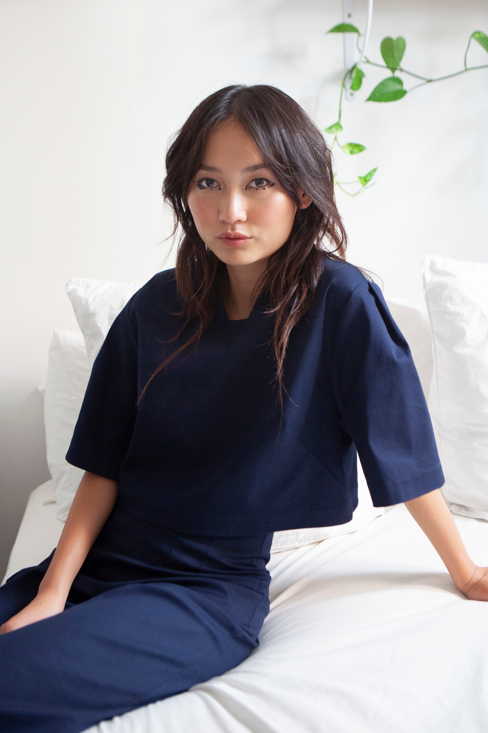 Almost Top Navy – Lil Shop